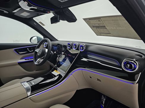 New 2026 Mercedes-Benz GLC 300 4MATIC image 13