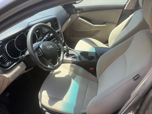 Used 2013 Kia Optima LX FWD image 6
