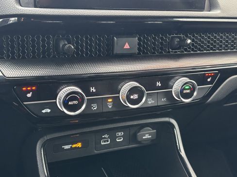 Used 2023 Honda CR-V Sport Touring image 7