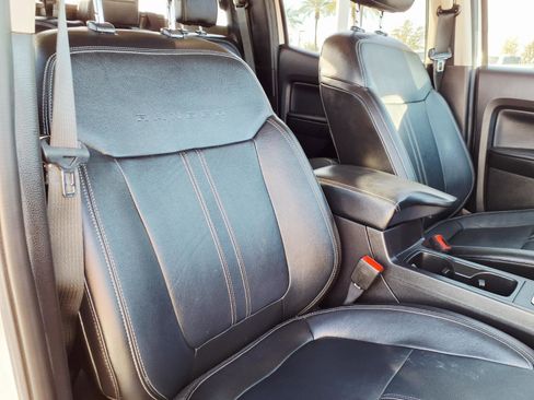 Certified 2019 Ford Ranger Lariat w/ Equipment Group 501A Mid image 12