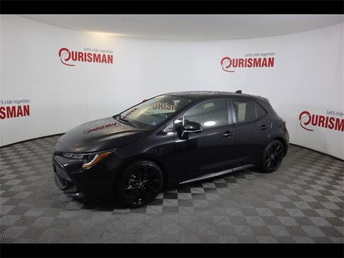 Used 2022 Toyota Corolla SE image 2