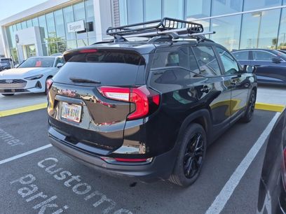 Used 2022 GMC Terrain SLE w/ Driver Convenience Package