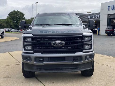 Used 2023 Ford F250 Lariat w/ Lariat Ultimate Package AWD/4WD image 7