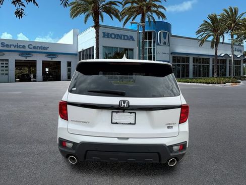 Used 2024 Honda Passport EX-L image 7