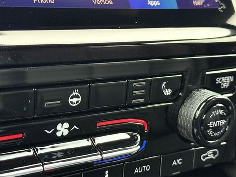 New 2025 Jeep Grand Cherokee Limited w/ Trailer Tow Package image 25