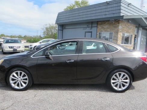 Used 2014 Buick Verano FWD image 2