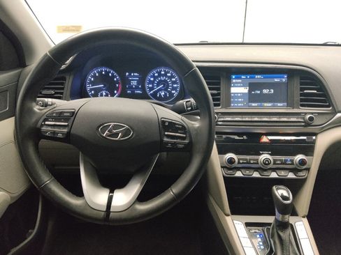 Used 2020 Hyundai Elantra Value Edition w/ Cargo Package (C1) image 22