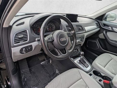 Used 2016 Audi Q3 2.0T Prestige image 9