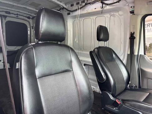 Used 2021 Ford Transit 250 Medium Roof RWD image 36