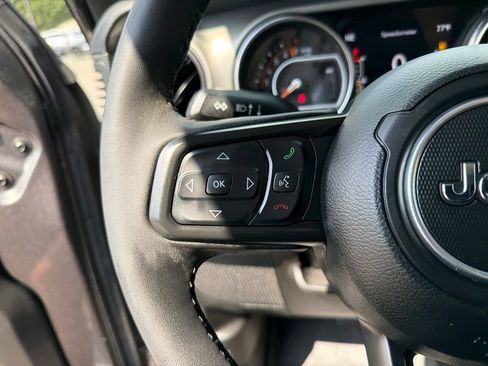 Used 2023 Jeep Gladiator Sport AWD/4WD image 20