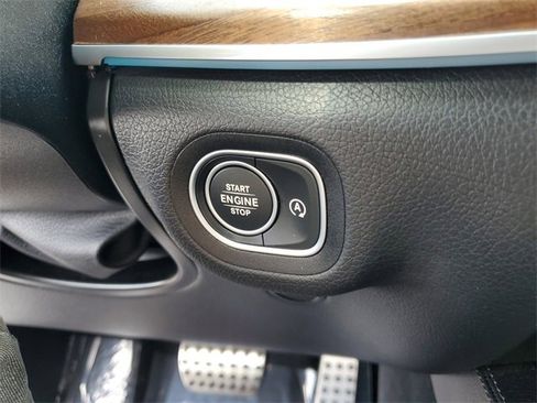 Used 2025 Mercedes-Benz GLS 450 4MATIC image 25