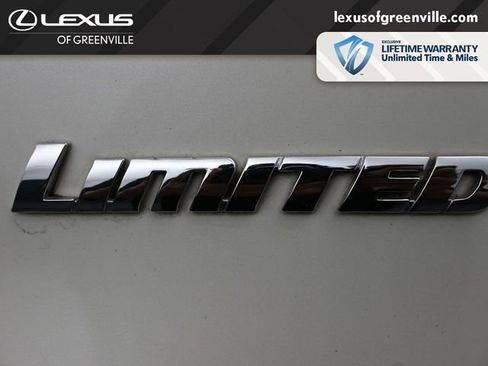 Used 2020 Toyota 4Runner Limited image 10