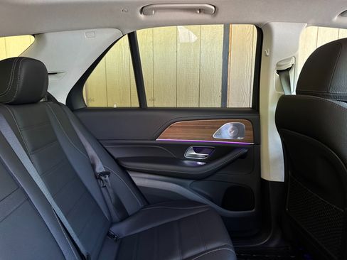 Used 2026 Mercedes-Benz GLE 450 4MATIC image 35