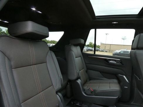 New 2026 Chevrolet Tahoe High Country AWD/4WD image 13