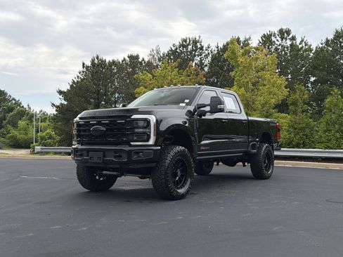 Used 2026 Ford F250 Platinum w/ Tremor Off-Road Package AWD/4WD image 13