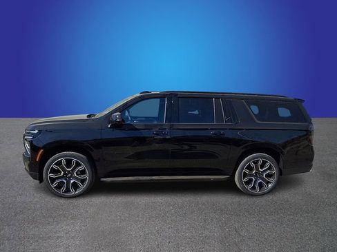 New 2026 Chevrolet Suburban RST AWD/4WD image 4