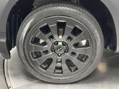 Used 2023 Honda Passport EX-L image 18