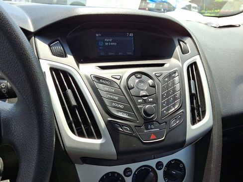 Used 2014 Ford Focus SE image 21