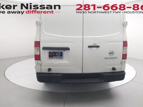 Used 2017 Nissan NV 2500 S w/ Power Basic Package RWD image 6