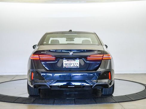 Used 2024 BMW 540i xDrive w/ M Sport Package AWD/4WD image 3