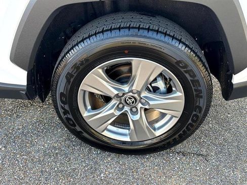 Used 2025 Toyota RAV4 XLE w/ Convenience Package image 52