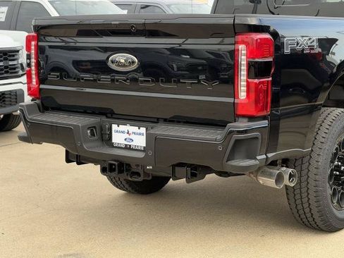 New 2026 Ford F250 Lariat w/ Black Appearance Package AWD/4WD image 36