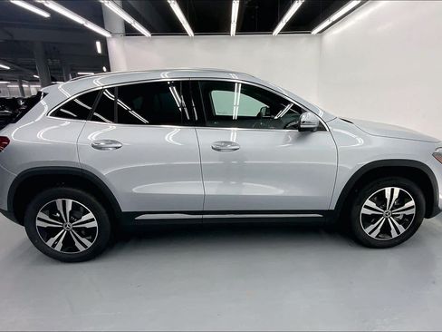 Used 2026 Mercedes-Benz GLA 250 image 12