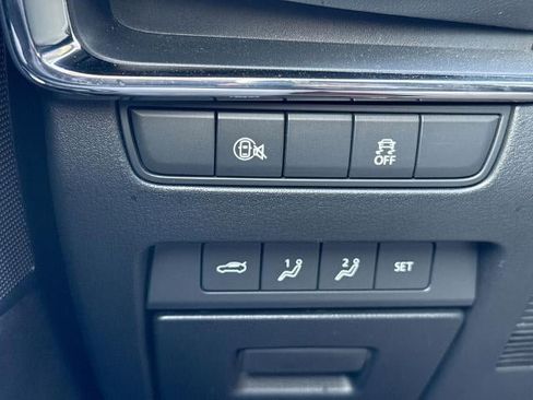 Used 2025 MAZDA MAZDA3 s image 18
