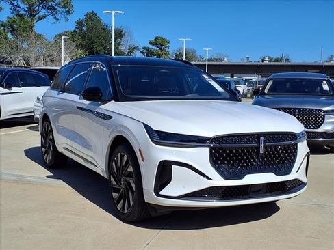 New 2025 Lincoln Nautilus Black Label w/ Jet Appearance Package image 3