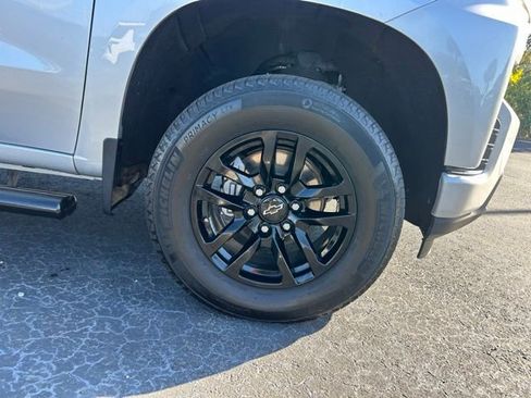 Used 2022 Chevrolet Silverado 1500 RST RWD image 8