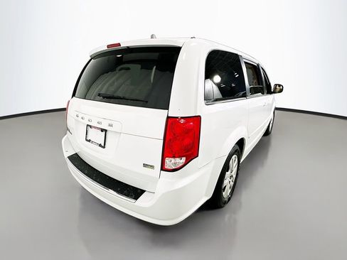 Used 2014 Dodge Grand Caravan SE w/ Quick Order Package 29E SE FWD image 8