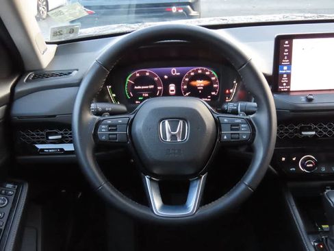 Certified 2023 Honda Accord Touring image 19