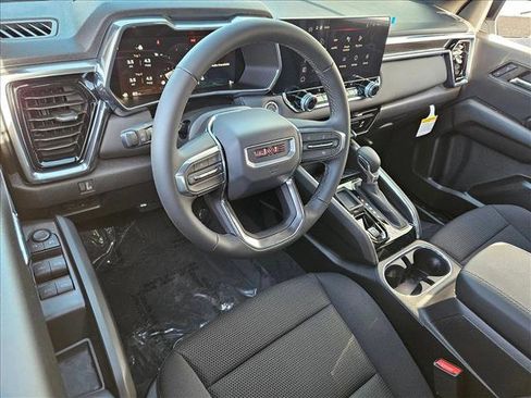 New 2026 GMC Canyon Elevation RWD image 3