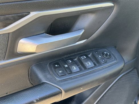Used 2021 RAM 1500 Big Horn image 11