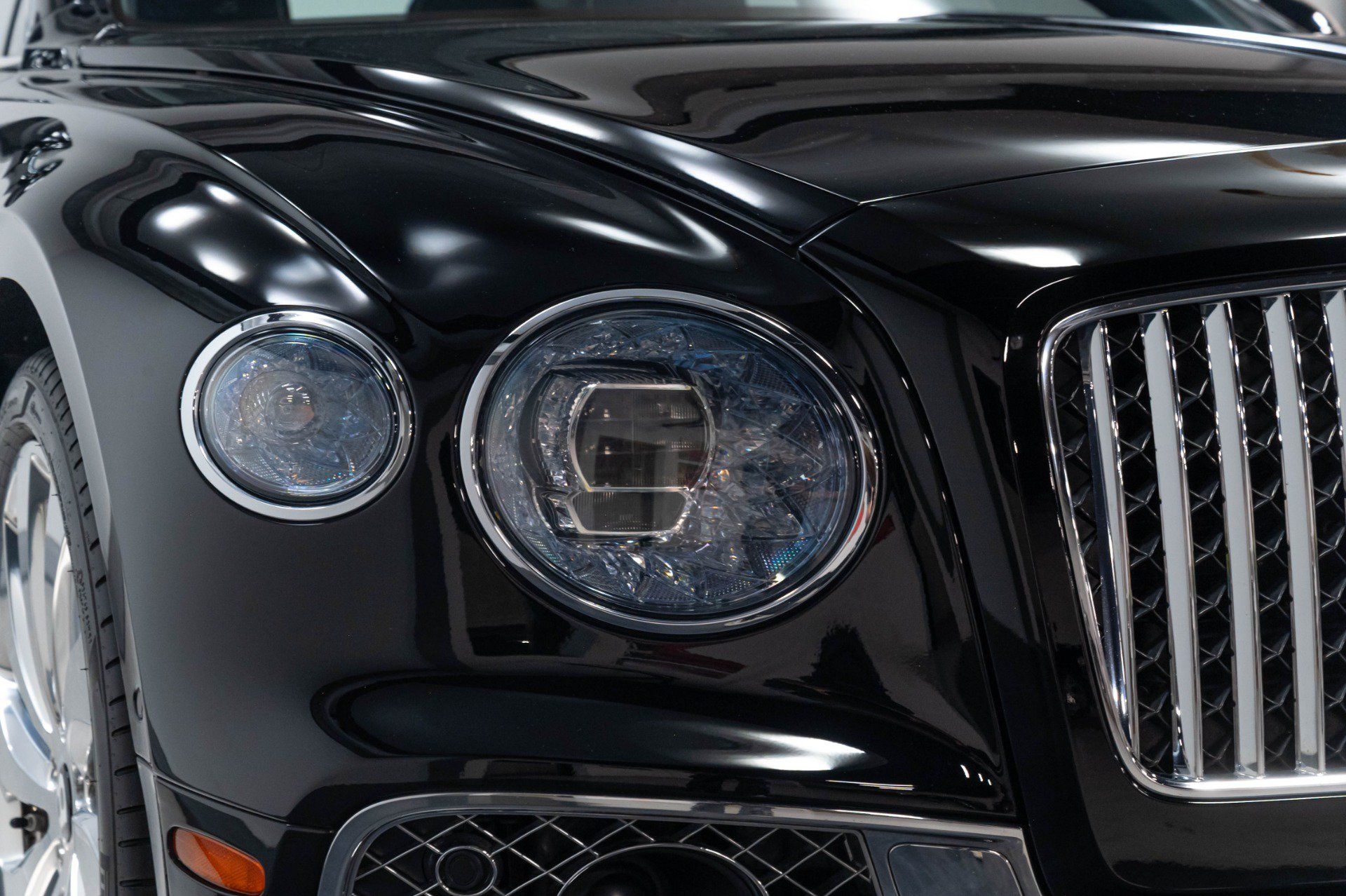 Used 2020 Bentley Flying Spur W12 AWD/4WD image 75