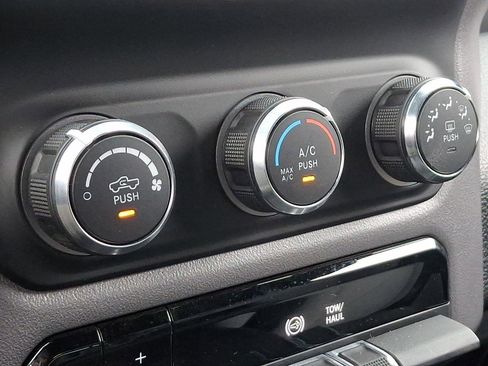 Used 2024 RAM 2500 Big Horn image 16