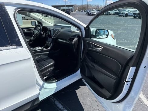 Used 2024 Ford Edge SEL w/ Convenience Package AWD/4WD image 34