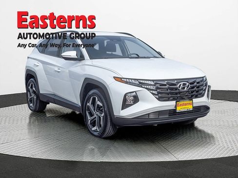 Used 2022 Hyundai Tucson SEL w/ Convenience Package image 3