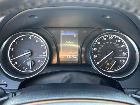 Used 2022 Toyota Camry SE image 26