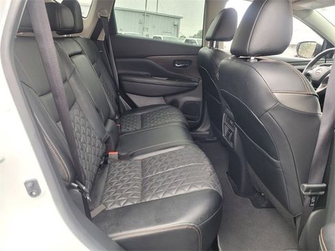 Certified 2024 Nissan Murano Platinum w/ Cargo Package image 17