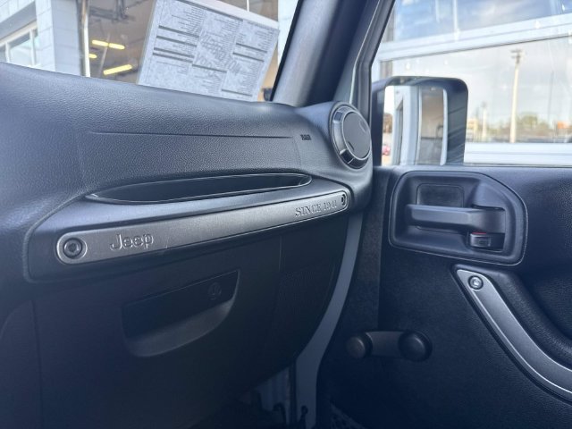 Used 2015 Jeep Wrangler Sport AWD/4WD image 62