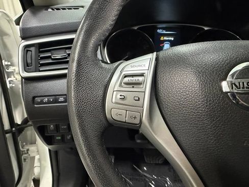 Used 2016 Nissan Rogue SL w/ SL Premium Package AWD/4WD image 18