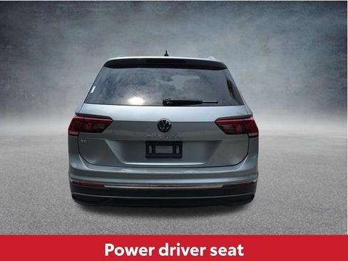Used 2024 Volkswagen Tiguan SE FWD image 5