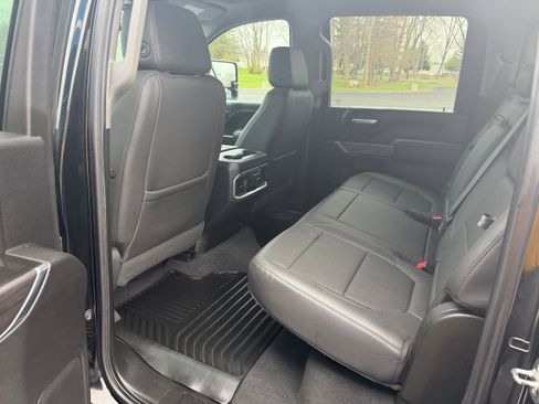 Used 2020 Chevrolet Silverado 3500 LTZ w/ LTZ Plus Package AWD/4WD image 23