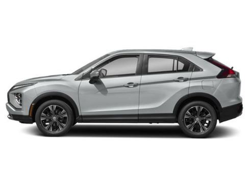 Used 2022 Mitsubishi Eclipse Cross AWD image 3