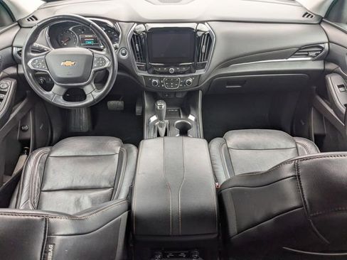 Used 2018 Chevrolet Traverse Premier image 17