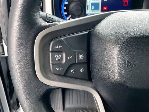 Used 2024 Ford Bronco Outer Banks image 19