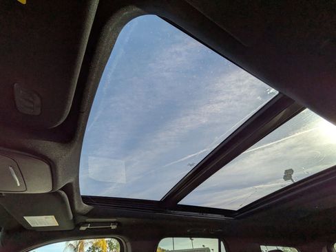 New 2026 Lincoln Navigator Reserve image 23