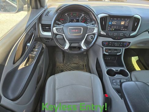Certified 2022 GMC Terrain SLT AWD/4WD image 18