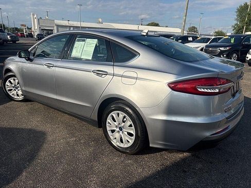 Used 2020 Ford Fusion S FWD image 16